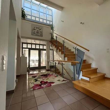 Am Flughafen アパート *